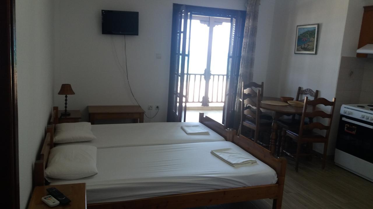 Apartment House Kosmas On The *