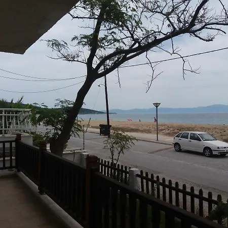 House Kosmas On The Beach Sarti Exterior photo