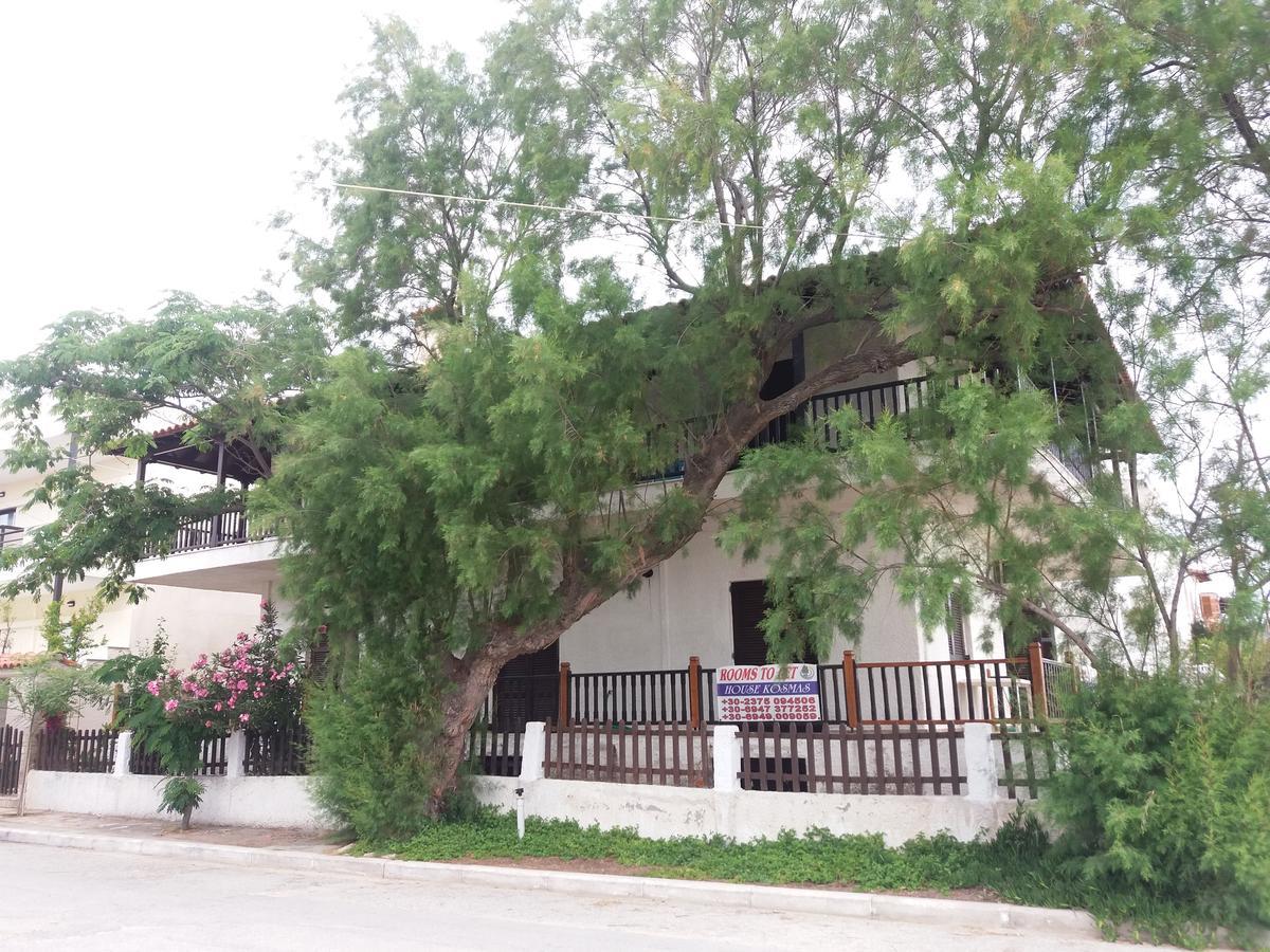 House Kosmas On The *